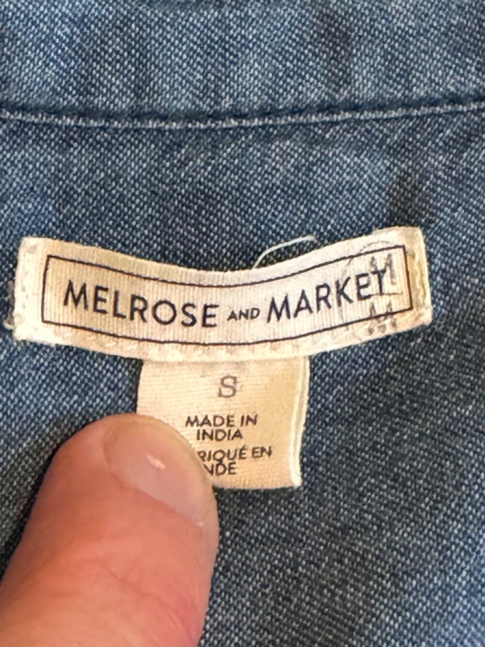 Melrose and Market Lightweight Denim Shirt Raw Hem Distressed Blue Small - Picture 6 of 7